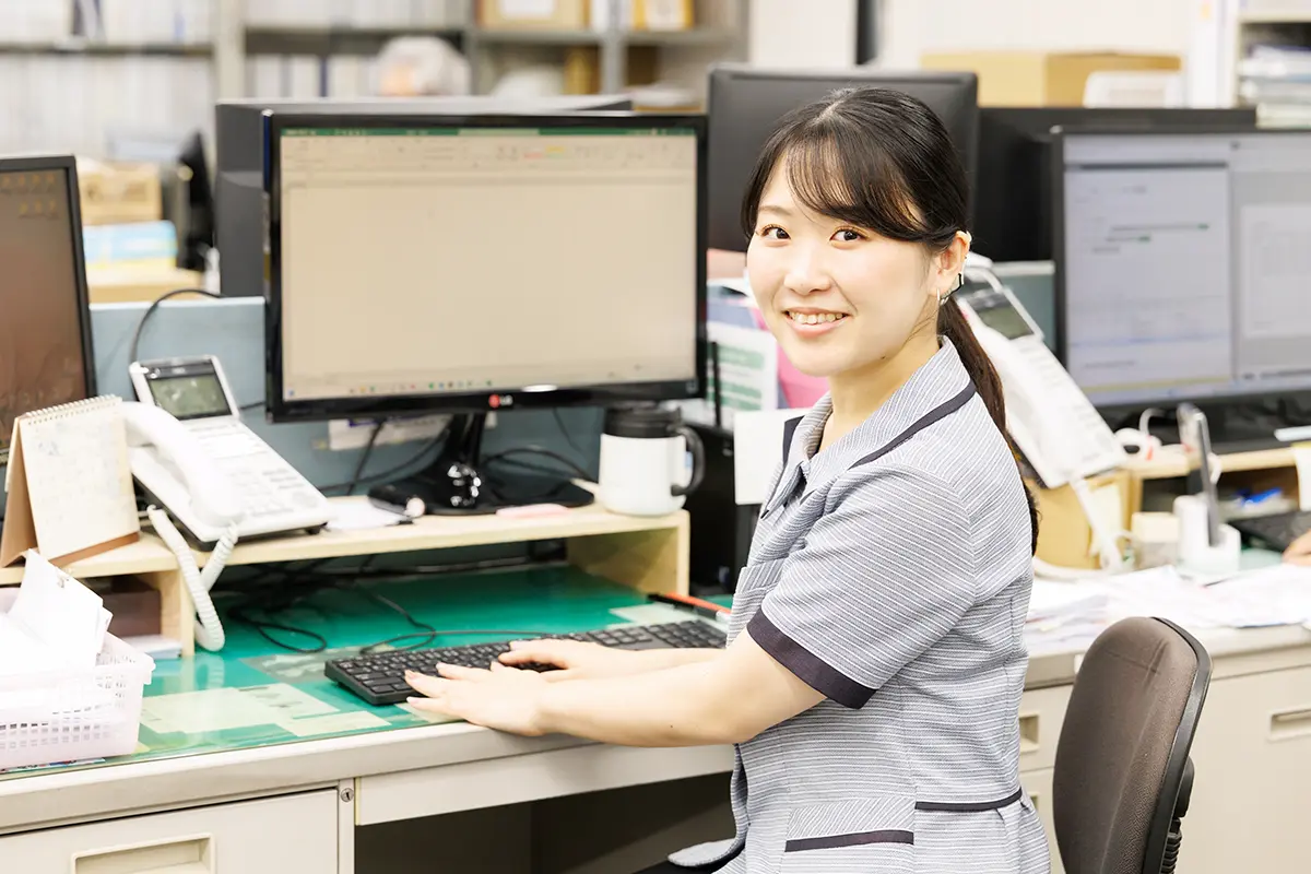 井上史実さん
